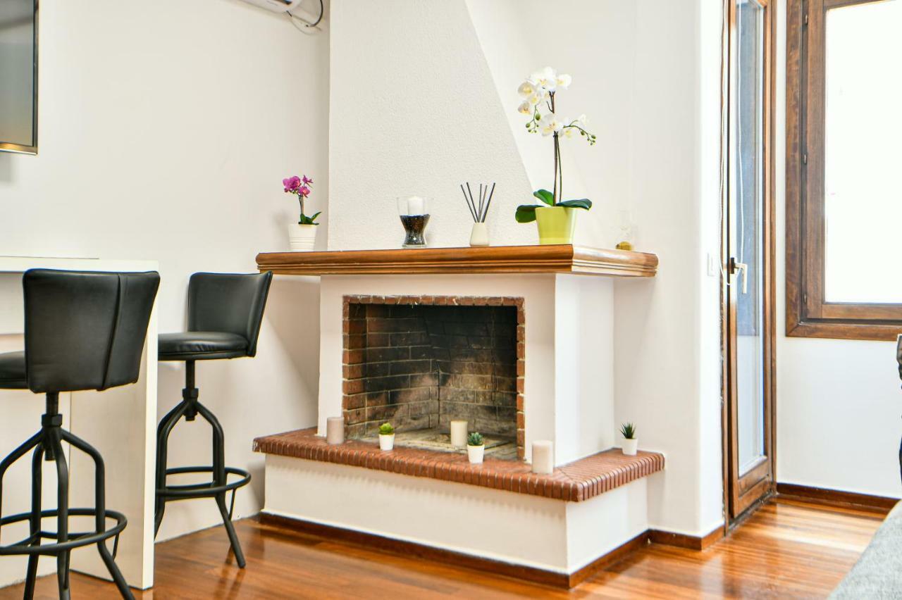 Flowers Of Athens, Boutique Aparthotel With 6-Apartments In Central 雅典 外观 照片